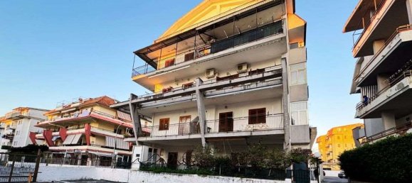 3 rooms Apartment in Scalea, Italy No. 145089 24