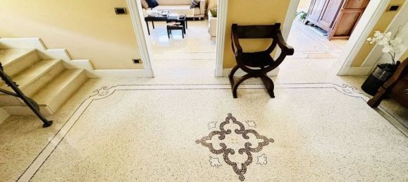 5 bedrooms Villa in La Spezia, Italy No. 313944 17