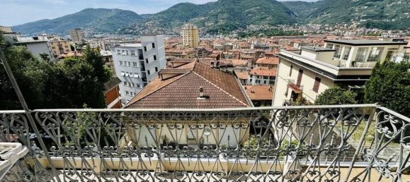 5 bedrooms Villa in La Spezia, Italy No. 313944 11