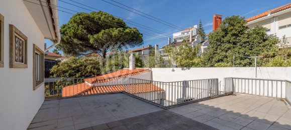 5 bedrooms Villa in Lisbon, Portugal No. 135071 20