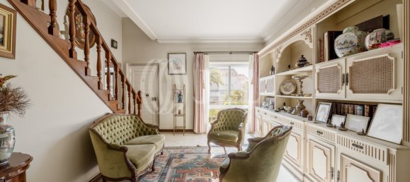 5 bedrooms Villa in Lisbon, Portugal No. 135071 4