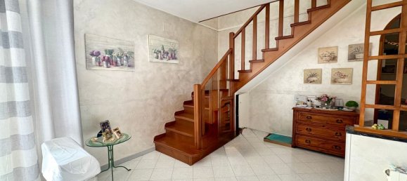 4 Schlafzimmer Wohnung in Guidonia Montecelio, Italy, Nr. 313013 25