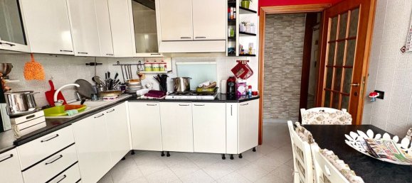 4 Schlafzimmer Wohnung in Guidonia Montecelio, Italy, Nr. 313013 13