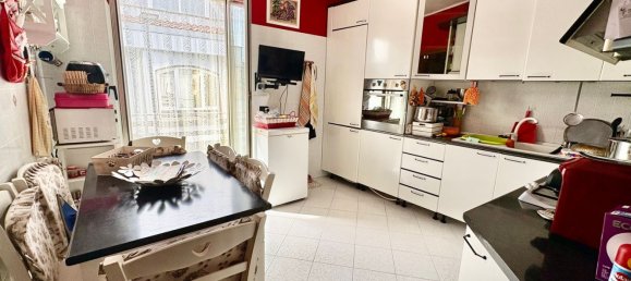 4 Schlafzimmer Wohnung in Guidonia Montecelio, Italy, Nr. 313013 12