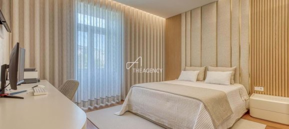 4 Schlafzimmer Doppelhaus in Porto, Portugal, Nr. 94847 24