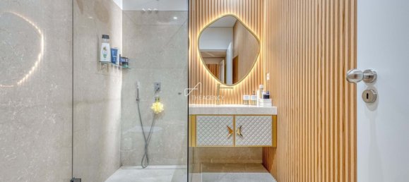 4 Schlafzimmer Doppelhaus in Porto, Portugal, Nr. 94847 49