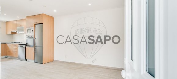 2 chambres Maison à Almada, Portugal No. 214934 3