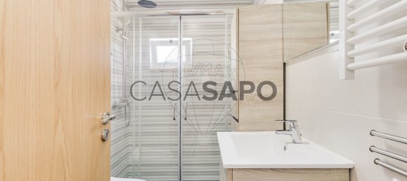 2 chambres Maison à Almada, Portugal No. 214934 9