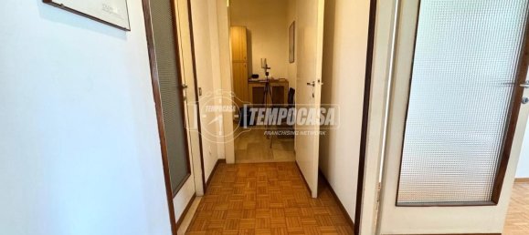 2 rooms Apartment in Lodi, Italy No. 13721 6