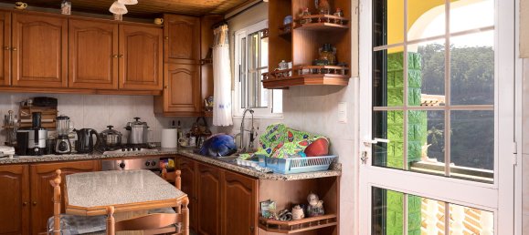 4 bedrooms House in Calheta, Portugal No. 144617 7