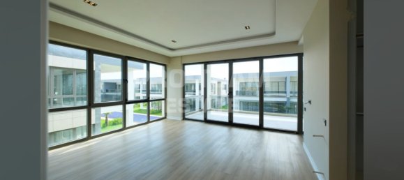 5 rooms Villa in Altintash, Turkey No. 27276 21