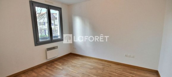 2 غرف نوم شقة في Suresnes, France رقم 164024 11