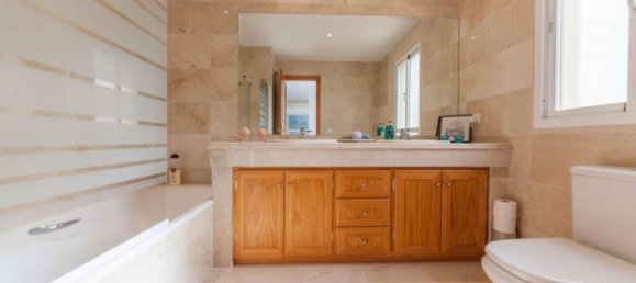 Moradia em banda T3 em Marbella, Spain N.º 64111 26