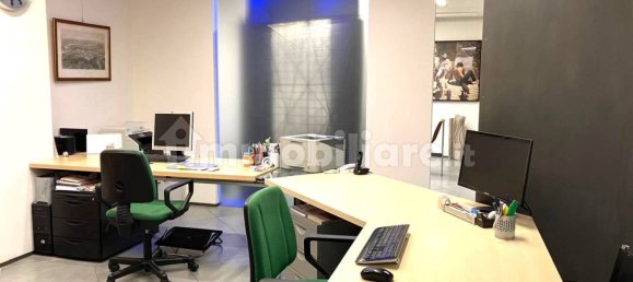 3 rooms Office in Parma, Italy No. 85384 8