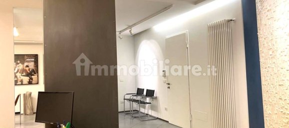 3 rooms Office in Parma, Italy No. 85384 9