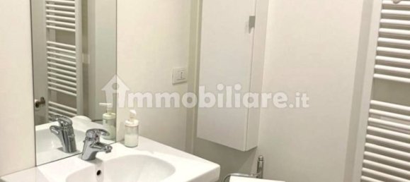 3 rooms Office in Parma, Italy No. 85384 2