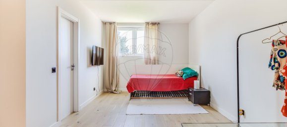 5 bedrooms Villa in Sintra, Portugal No. 48130 32