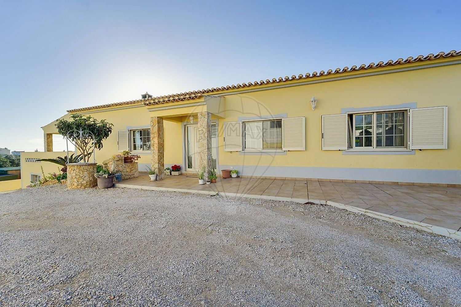 Casa de 3 dormitorios en Albufeira, Portugal No. 178297