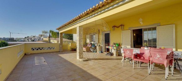 Casa de 3 dormitorios en Albufeira, Portugal No. 178297 9