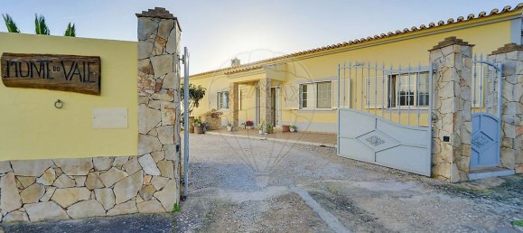 Casa de 3 dormitorios en Albufeira, Portugal No. 178297 2