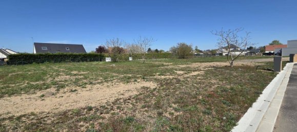 Terreno en Vineuil, France 656 m² No. 84746 2