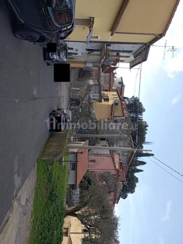 3 rooms Apartment in Sarzana, Italy No. 358483