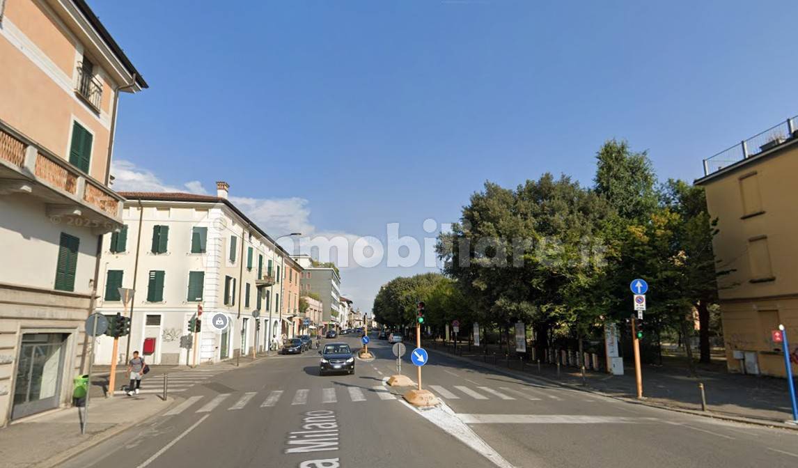 Imóvel comercial de 3 divisões em Brescia, Italy N.º 320684