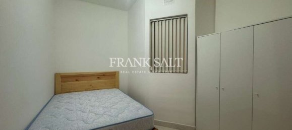 2 bedrooms Maisonette in Victoria, Malta No. 6037 5