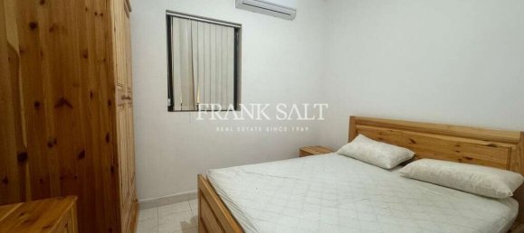 2 bedrooms Maisonette in Victoria, Malta No. 6037 3