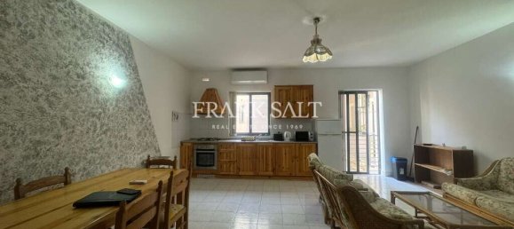 2 bedrooms Maisonette in Victoria, Malta No. 6037 2