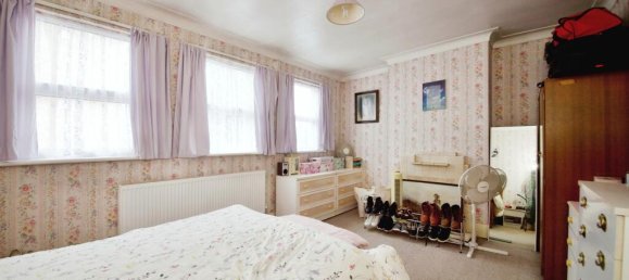 3 bedrooms Apartment in London, United Kingdom No. 11487 10