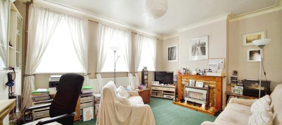 3 bedrooms Apartment in London, United Kingdom No. 11487 7