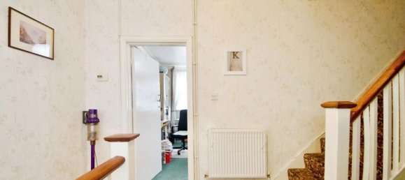 3 bedrooms Apartment in London, United Kingdom No. 11487 16