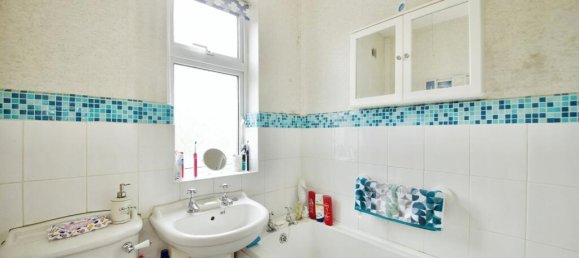 3 bedrooms Apartment in London, United Kingdom No. 11487 15