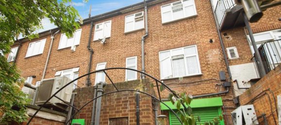 3 bedrooms Apartment in London, United Kingdom No. 11487 2