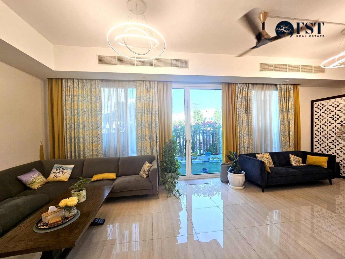 4 bedrooms Townhouse in Dubai Sports City, UAE No. 53703