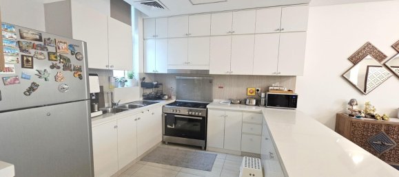 4 bedrooms Townhouse in Dubai Sports City, UAE No. 53703 9