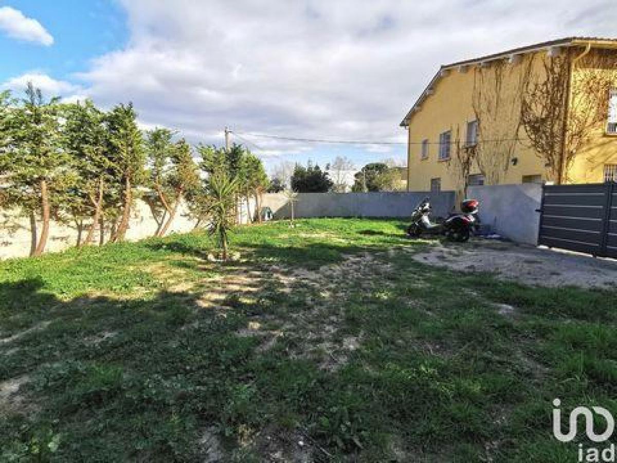 2 bedrooms House in Perpignan, France No. 31950