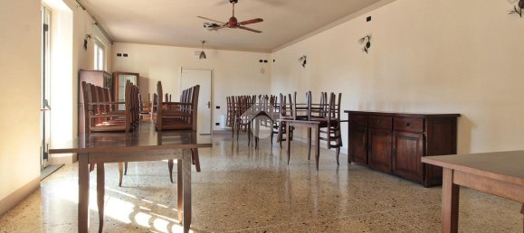 6 rooms House in Udine, Italy No. 35917 12