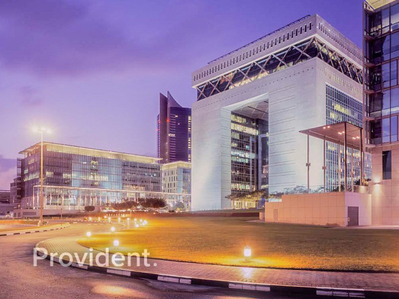 Apartamento de 1 dormitorio en Business Bay, UAE No. 1951