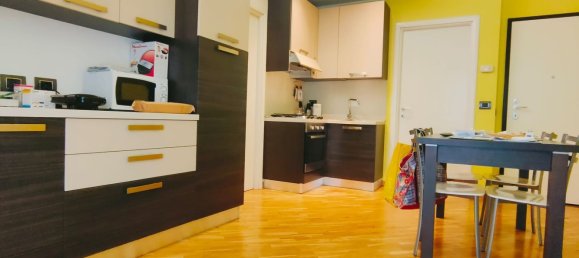 2 rooms Apartment in Turin, Italy No. 163673 8