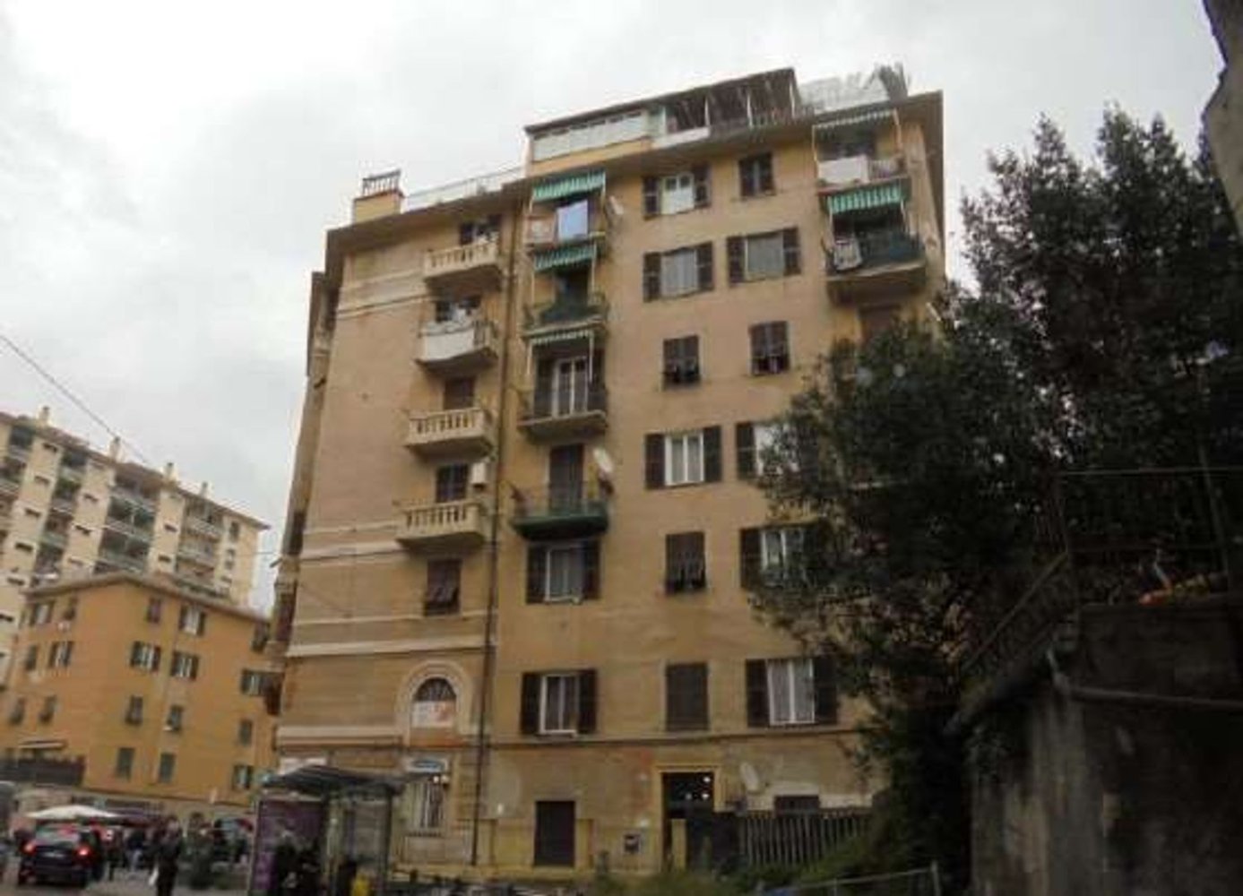 5 bedrooms Apartment in Genoa, Italy No. 335724