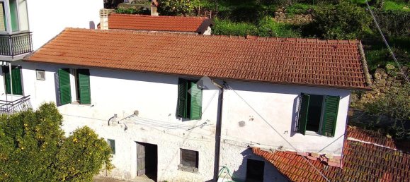 Casa de 4 habitaciónes en Sanremo, Italy No. 163859 3