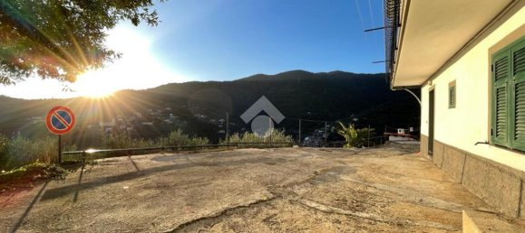 Casa de 4 habitaciónes en Sanremo, Italy No. 163859 8