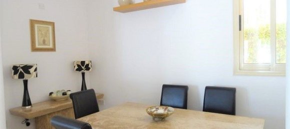 4 bedrooms House in Paphos, Cyprus No. 9666 10