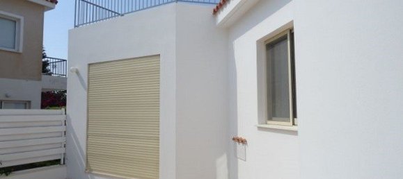 4 bedrooms House in Paphos, Cyprus No. 9666 5