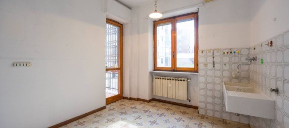 3 chambres Appartement à Turin, Italy No. 326803 6