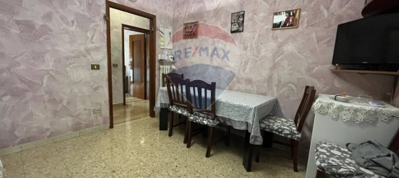 2 bedrooms Apartment in Modena, Italy No. 214920 5