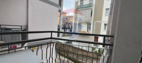 2 bedrooms Apartment in Modena, Italy No. 214920 4