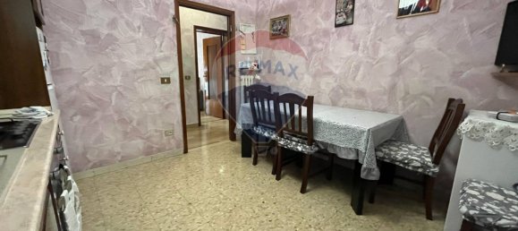 2 bedrooms Apartment in Modena, Italy No. 214920 3